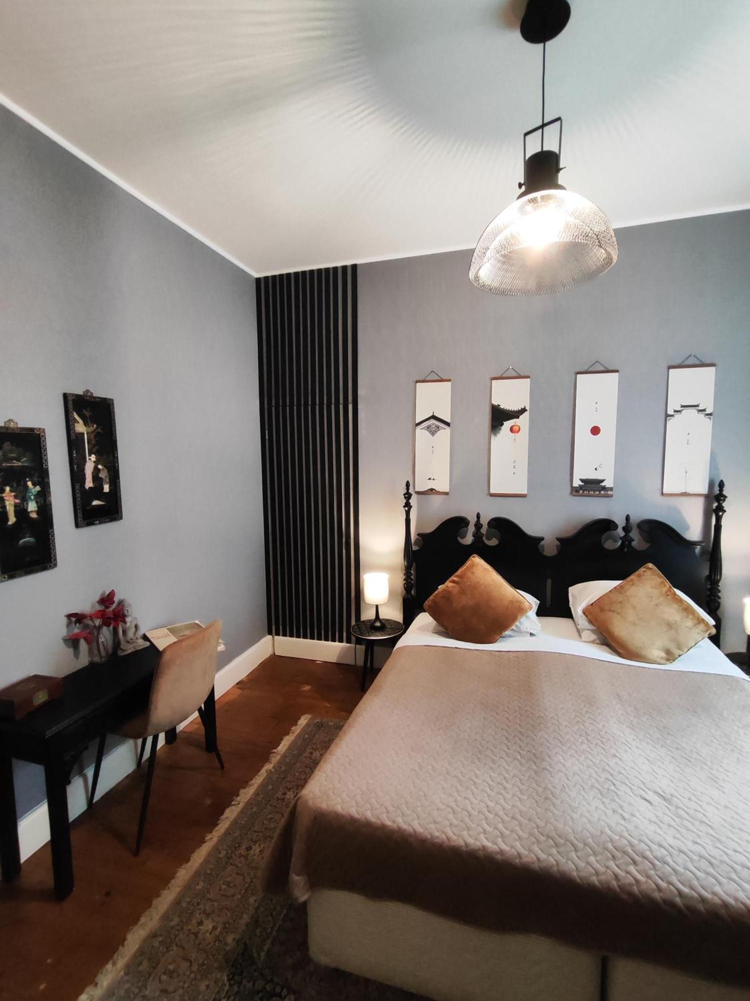 L'Entree Chambres D'Hotes Bar & Restaurant Castillonnès エクステリア 写真